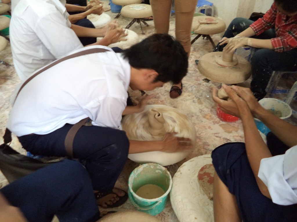 Trường THPT Hưng Đạo