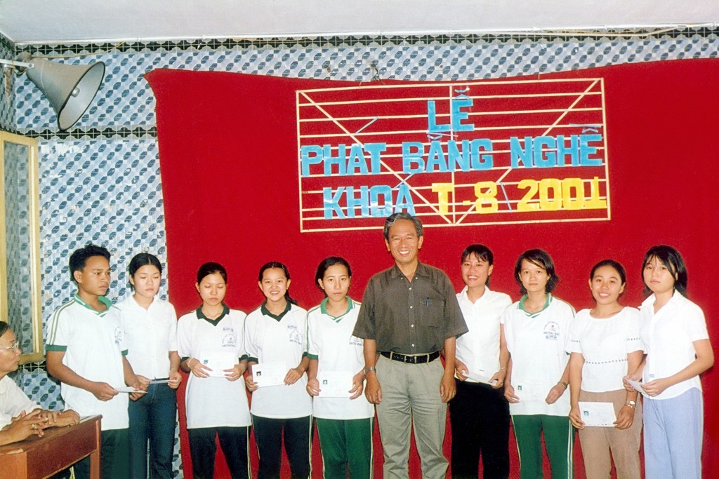 Trường THPT Hưng Đạo